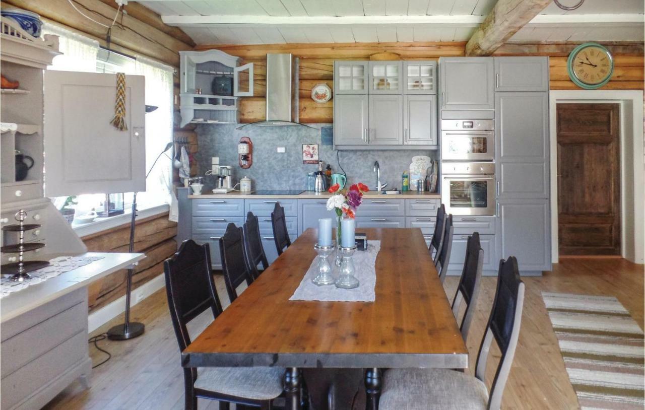 Awesome Home In Vaga With House Sea View Vågåmo Εξωτερικό φωτογραφία